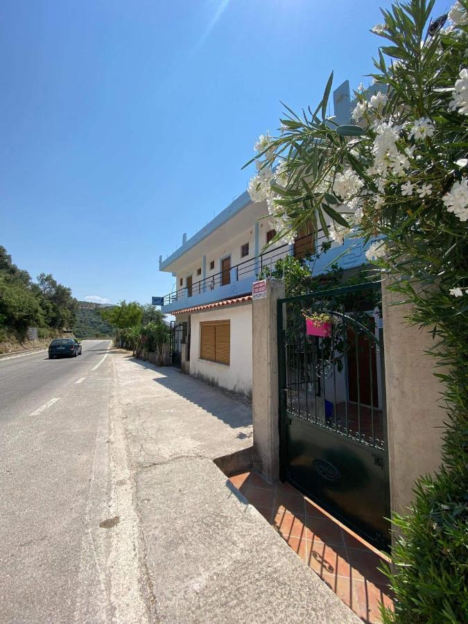 Shenmiter Lukove Apartment Exterior photo